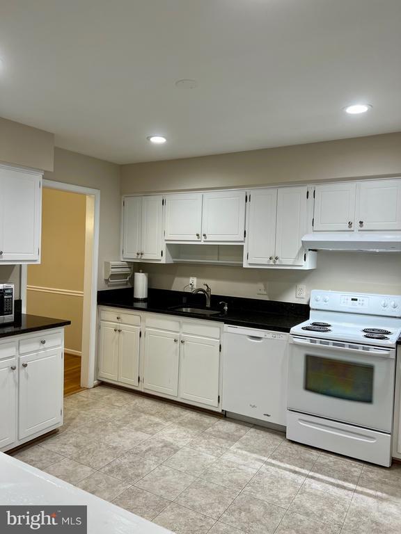 12780 Captains Cove, Woodbridge, VA 22192 Townhome Rentals in