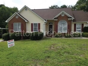 Building Photo - 117 Green Rose Rd