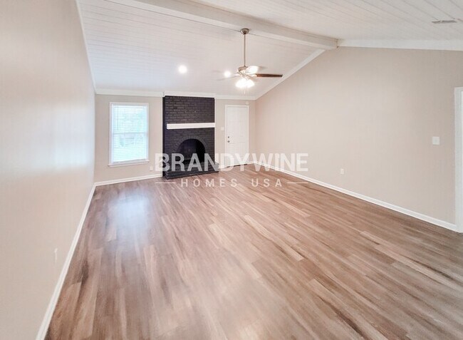 Foto del edificio - 7055 Cobblestone Dr