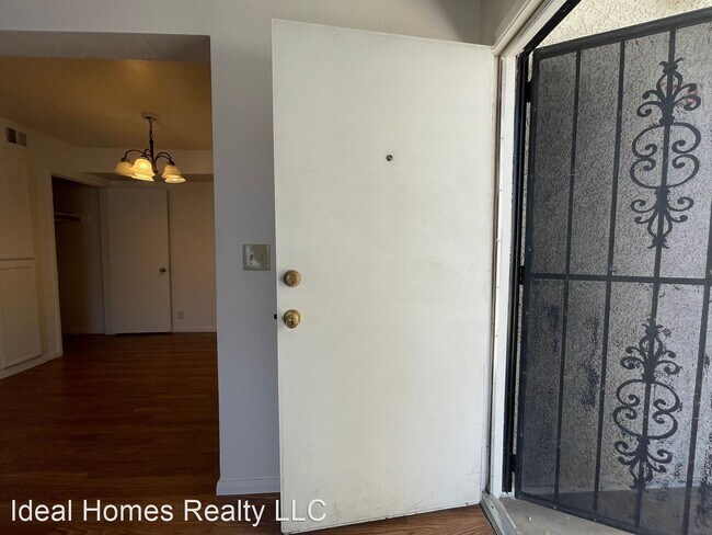 Foto del edificio - 2 br, 2 bath House - 1701 E Katie Ave Unit 79