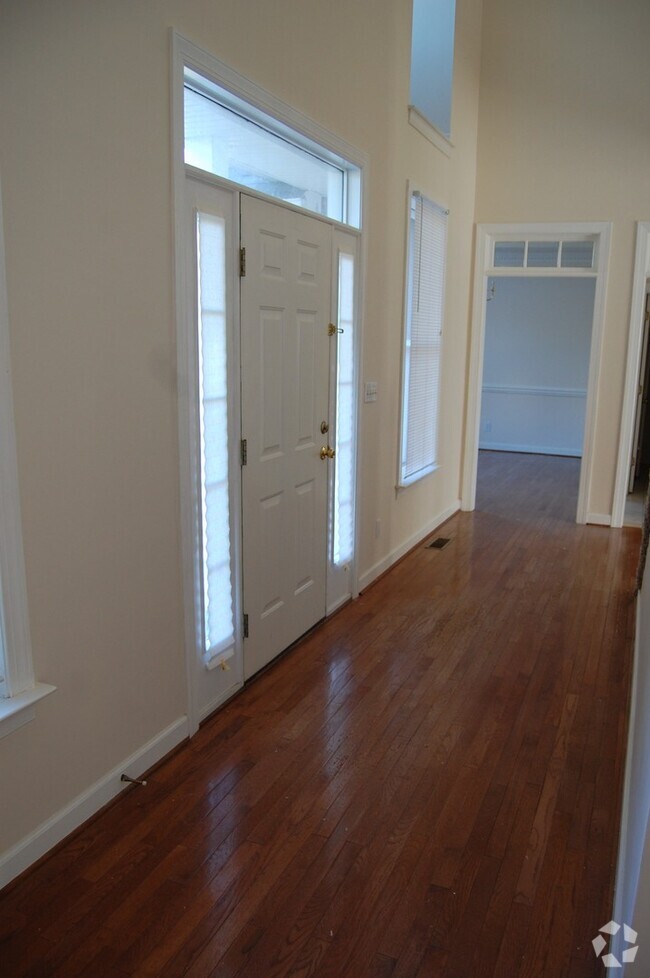 Building Photo - 407 Marietta Pl