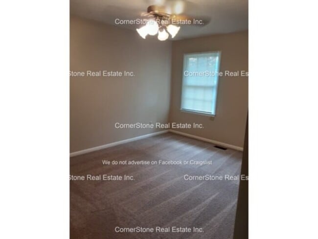 Building Photo - 6831 Buttermere Dr