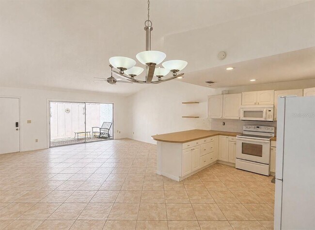 Foto del edificio - 5731 Westwind Ln