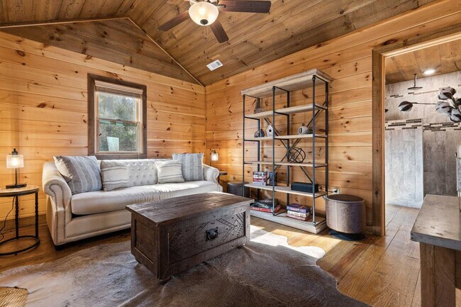 Foto del edificio - 135 Black Gum Ln