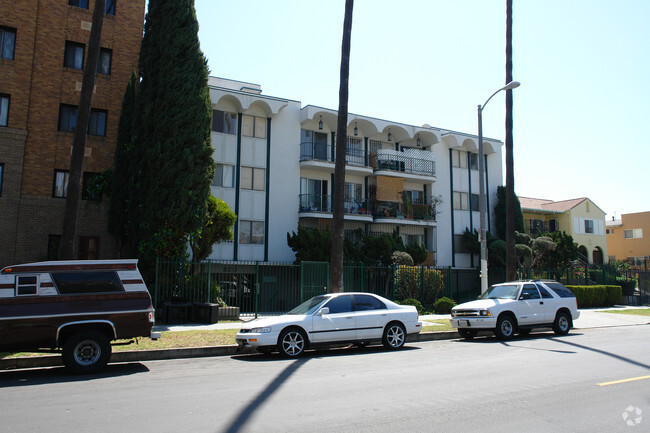 320 S Alexandria Ave, Los Angeles, CA 90020 - Apartments in Los Angeles ...