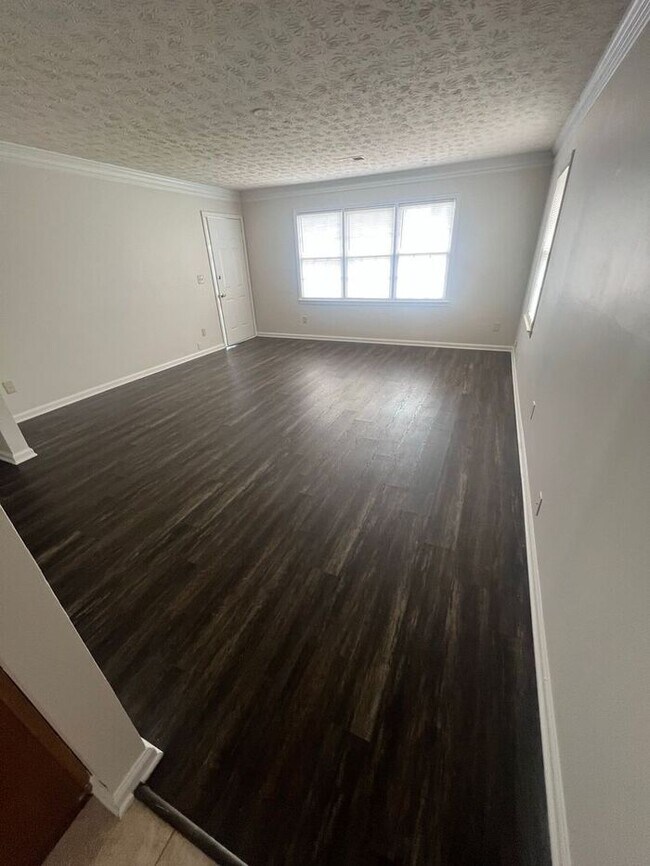 Foto del edificio - !!!WARNING: AVOID SCAMS CONFIRM RENTAL AT ...