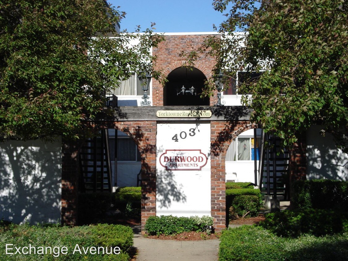 Primary Photo - 403 Exchange Ave
