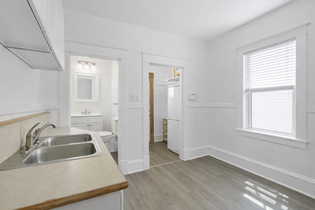 Foto del edificio - 346 Cleveland Ave N