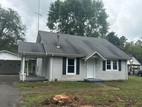 Building Photo - 114 Double Springs Rd