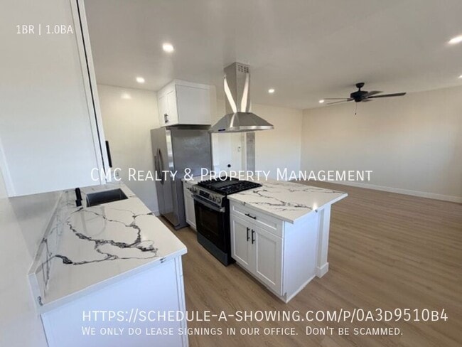 Foto del edificio - 3301 E 2nd-6