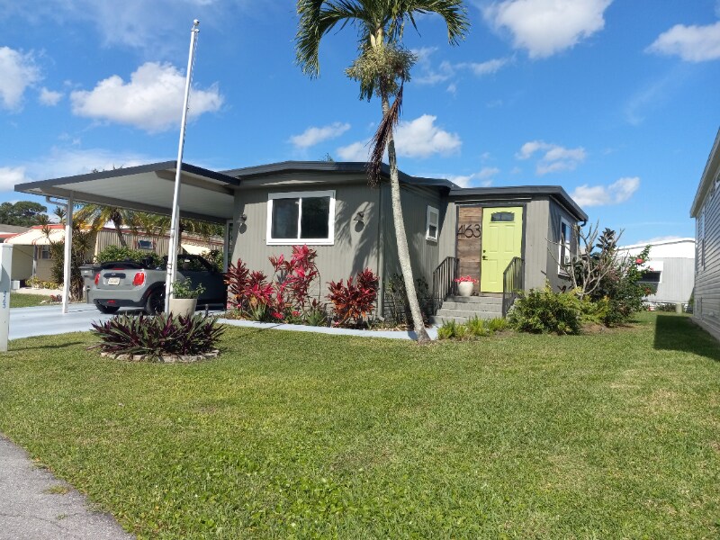 Foto principal - 4163 74th St N