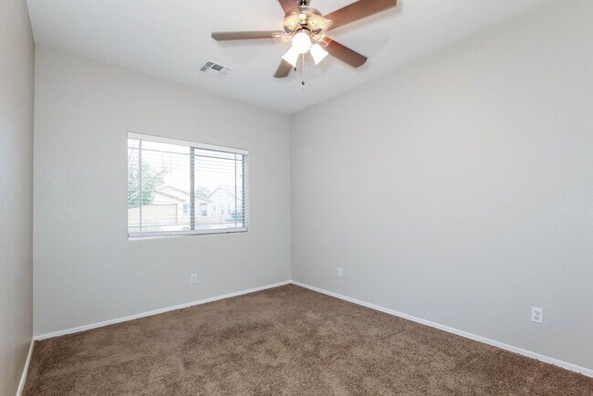 Foto del edificio - 6522 W Elwood St