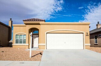 Building Photo - 2969 Pino Triste Dr
