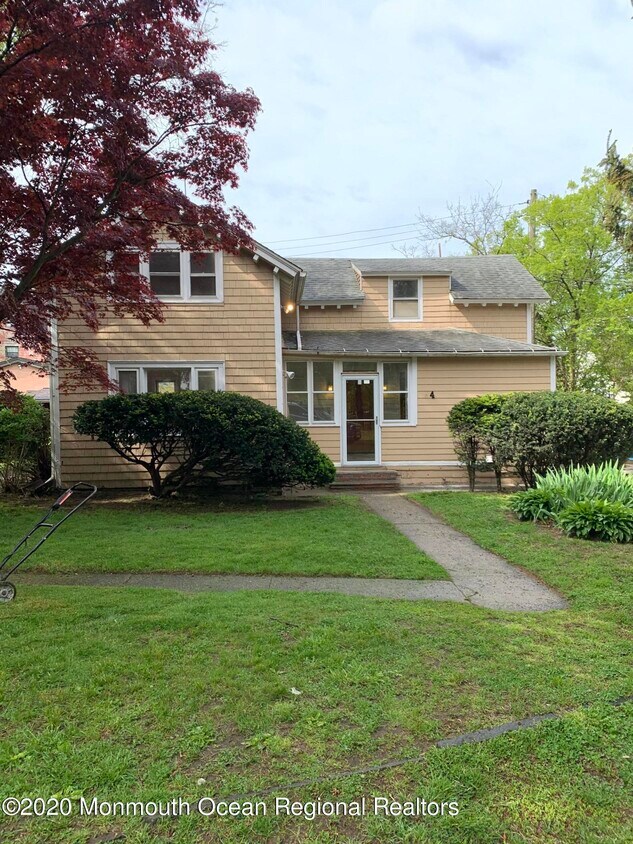 24 Howard Pl, Bayonne, NJ 07002 House Rental in Bayonne, NJ