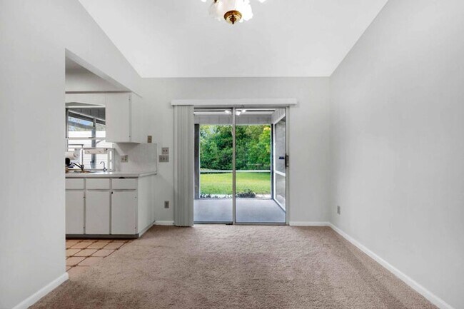 Building Photo - 4355 Avocado Boulevard, West Palm Beach, F...