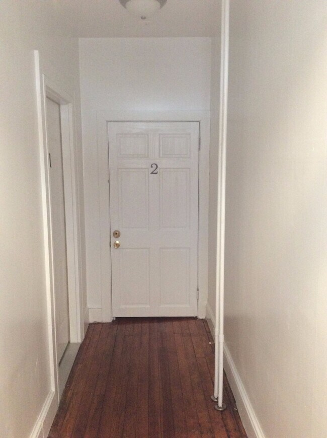 Building Photo - 3 bedroom apartment in York City SD