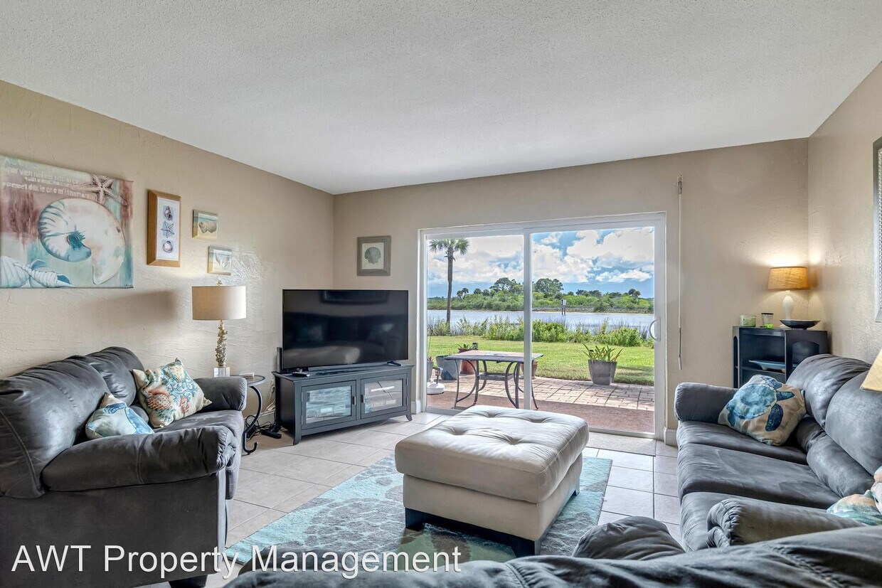 5 N Ocean Palm Villas, Flagler Beach, FL 32136 House Rental in