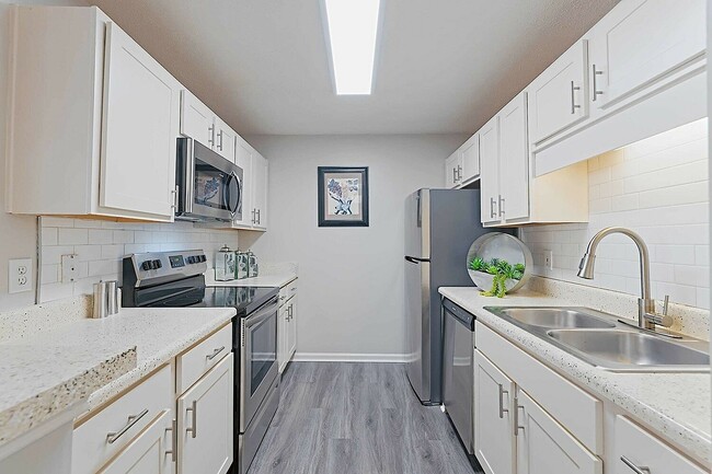 2G__5664_Web_Final - Timber Ridge Apartments