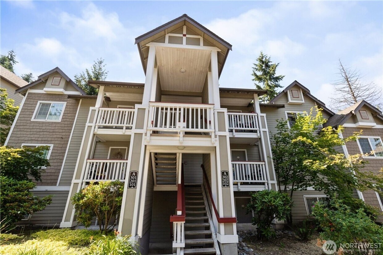 18505 SE Newport Way Unit A202, Issaquah, WA 98027 Room for Rent in