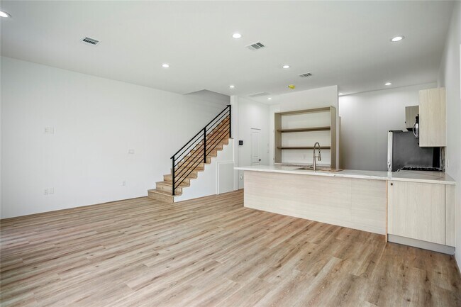 Foto del edificio - 15000 S Richmond Ave