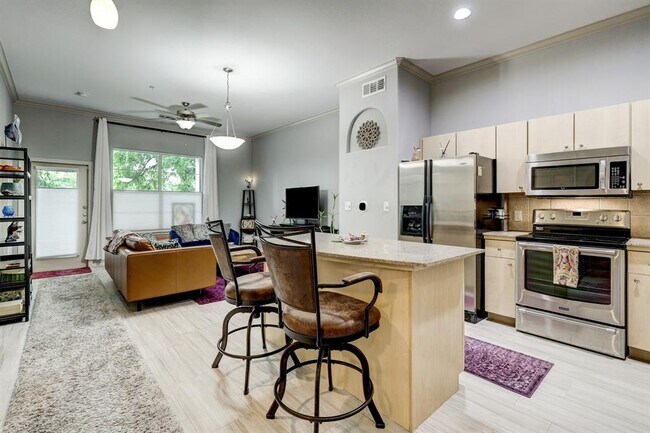 Foto del edificio - 1441 East St