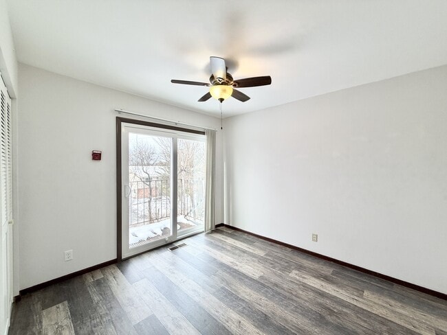 Foto del edificio - 117 York Rd