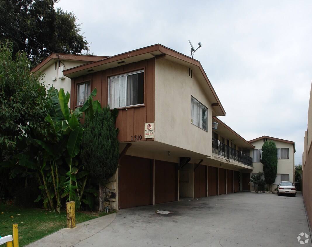 Foto principal - 1519 N Dresser St
