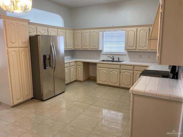 Building Photo - 1404 El Paseo Dr