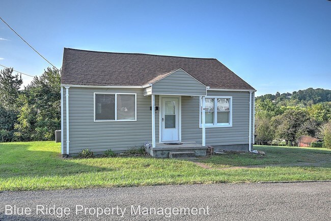 Building Photo - 2 br, 1 bath House - 168 Mullins Street