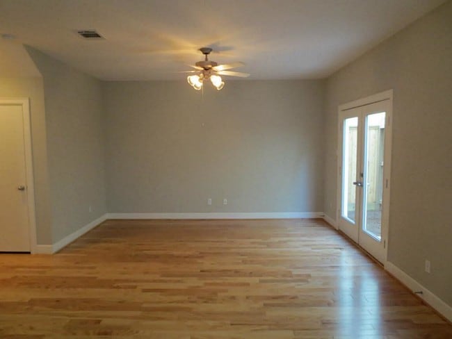 Building Photo - 3719 Main Aspen Dr