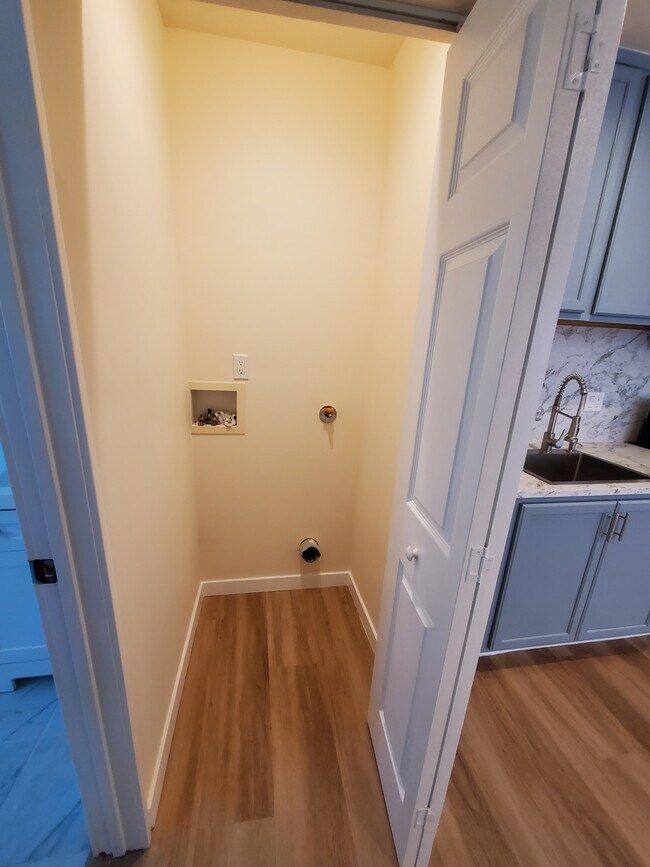 Foto del edificio - 1120 W 87th St