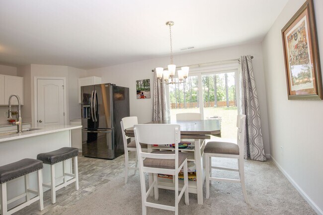Foto del edificio - Centric beautiful property in Raeford- NC