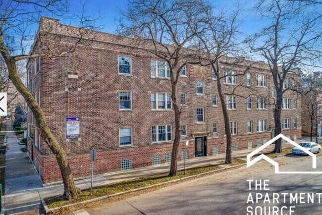 Photo - 3453 N Wolcott Ave Apartment