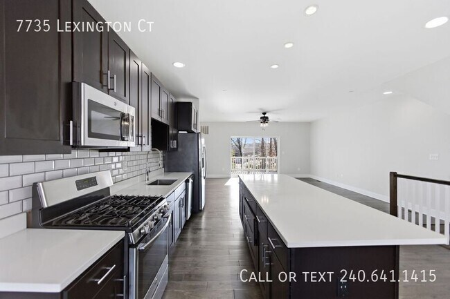 Building Photo - 7735 Lexington Ct