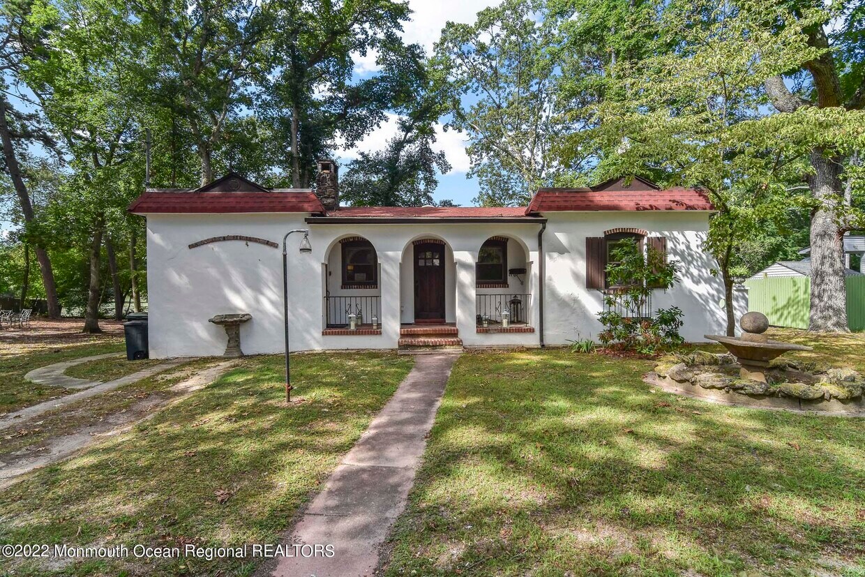 27 Laurel Pl, Howell Township, NJ 07731 House Rental in Howell Township, NJ