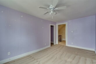 Building Photo - 25 Garden Rd