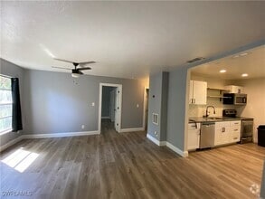 Building Photo - 3160 E Riverside Dr