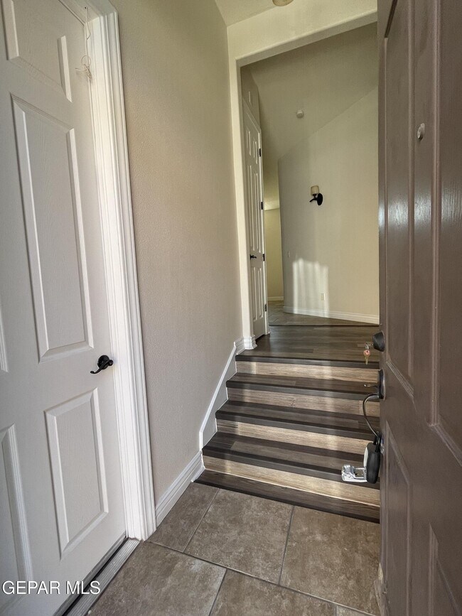 Building Photo - 12271 Costa Brava Pl