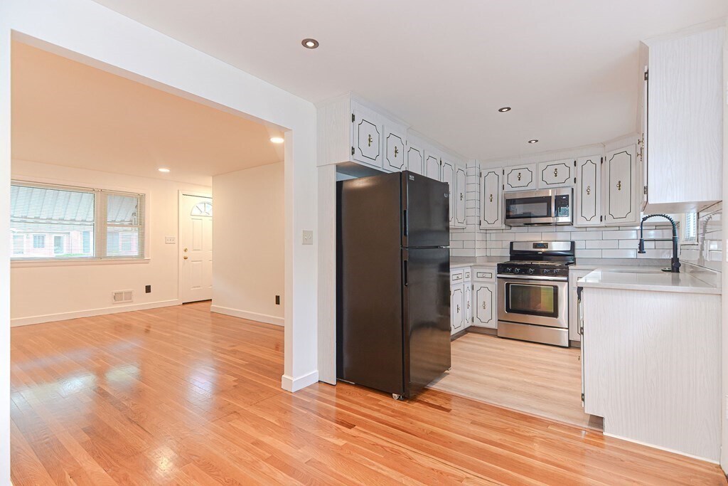 2 Fairview Ave, Natick, MA 01760 House Rental in Natick, MA