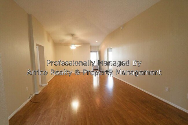 Building Photo - 1235 Alpine Lake Dr