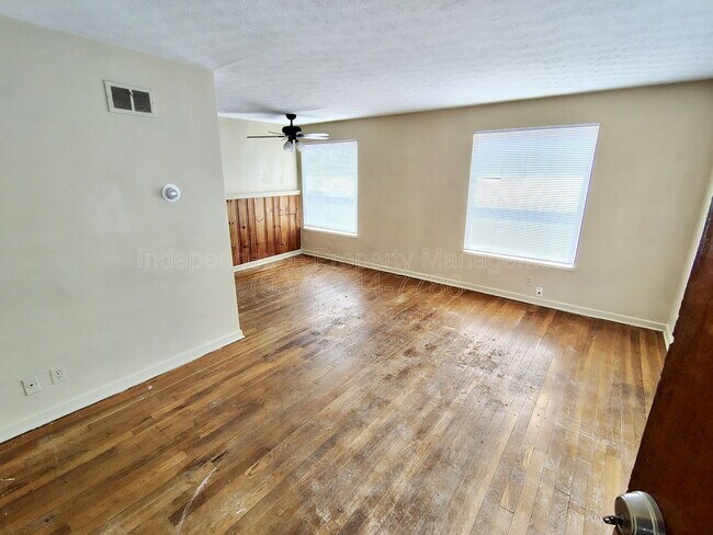 Foto del edificio - 4278 Catalpa Dr.