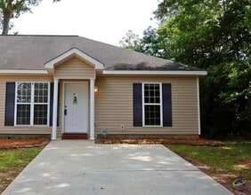 Building Photo - 13 Pine Shadow Ct