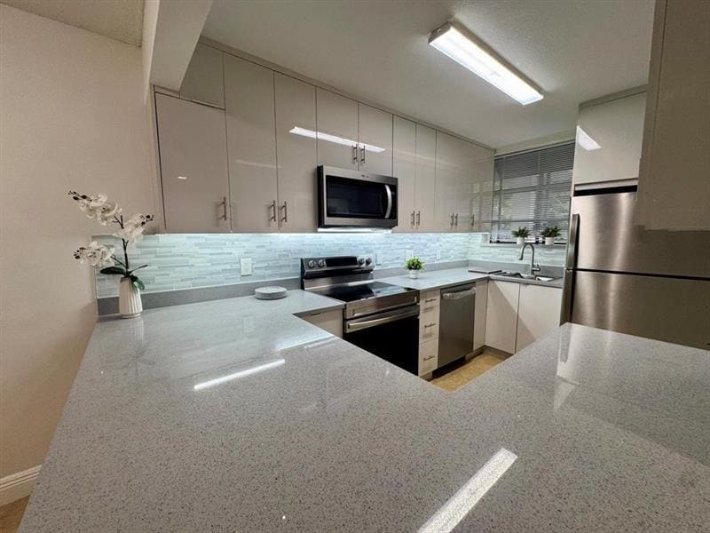 Foto principal - 1256 S Military Trail