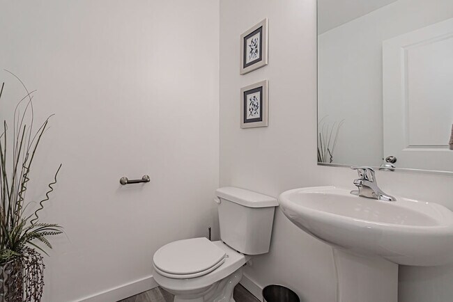 Foto del edificio - 3006 Rising Sun Rd