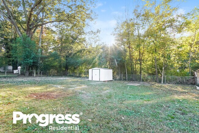 Building Photo - 216 Westwood Dr