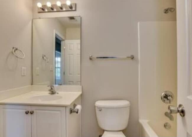 Building Photo - 1133 Bison Way