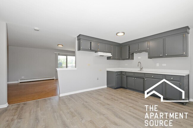 Building Photo - 3832 W 63rd St