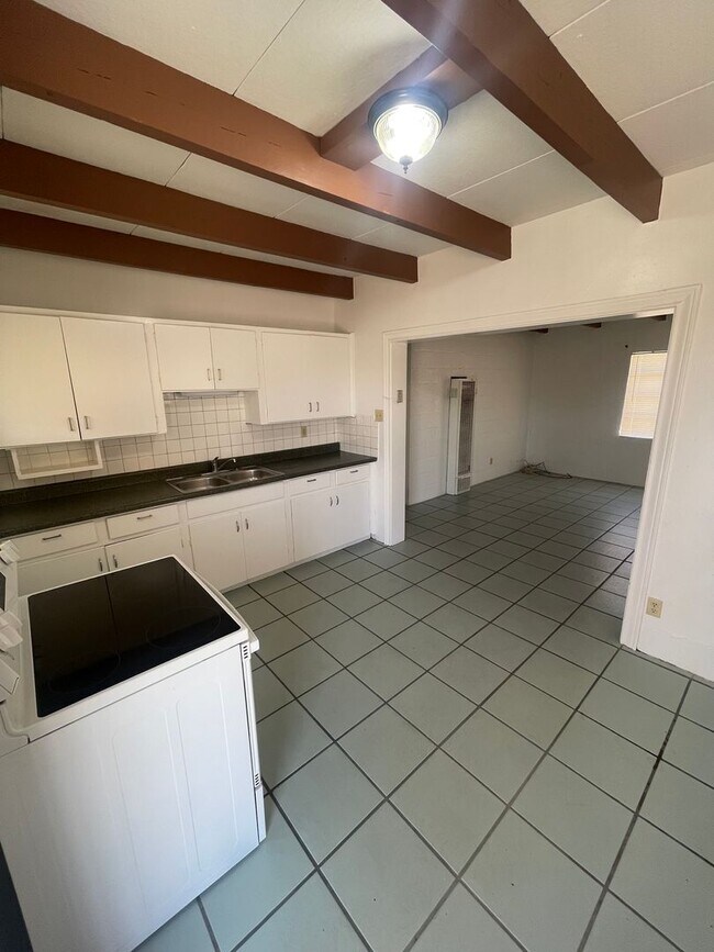Foto del edificio - Cute 3-bedroom, 1-bathroom Home