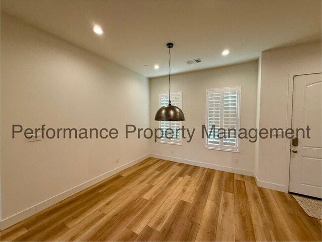 Foto del edificio - Stunning 3 Bed/3 Bath + Office River Ranch Home w/ RBP & $0 Deposit Option