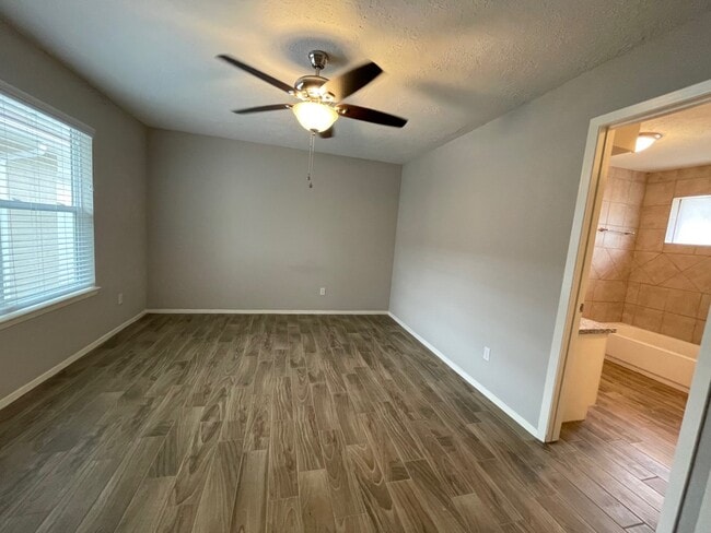 Primary Bedroom - 10011 Shell Rock Rd